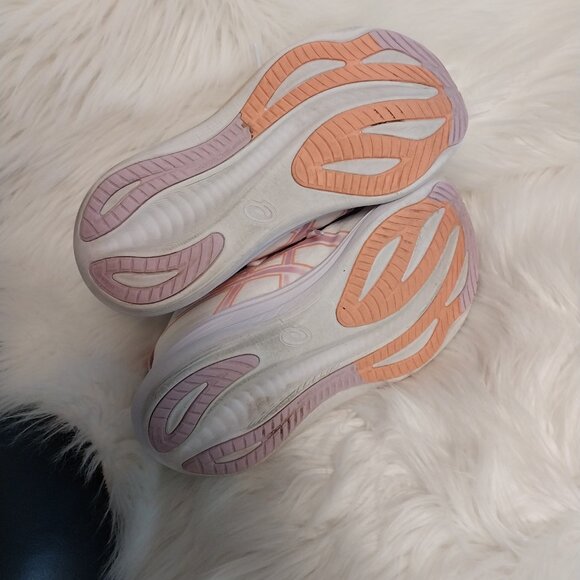 ASICS Women's White and Pink Sneakers - Picture 8 of 9